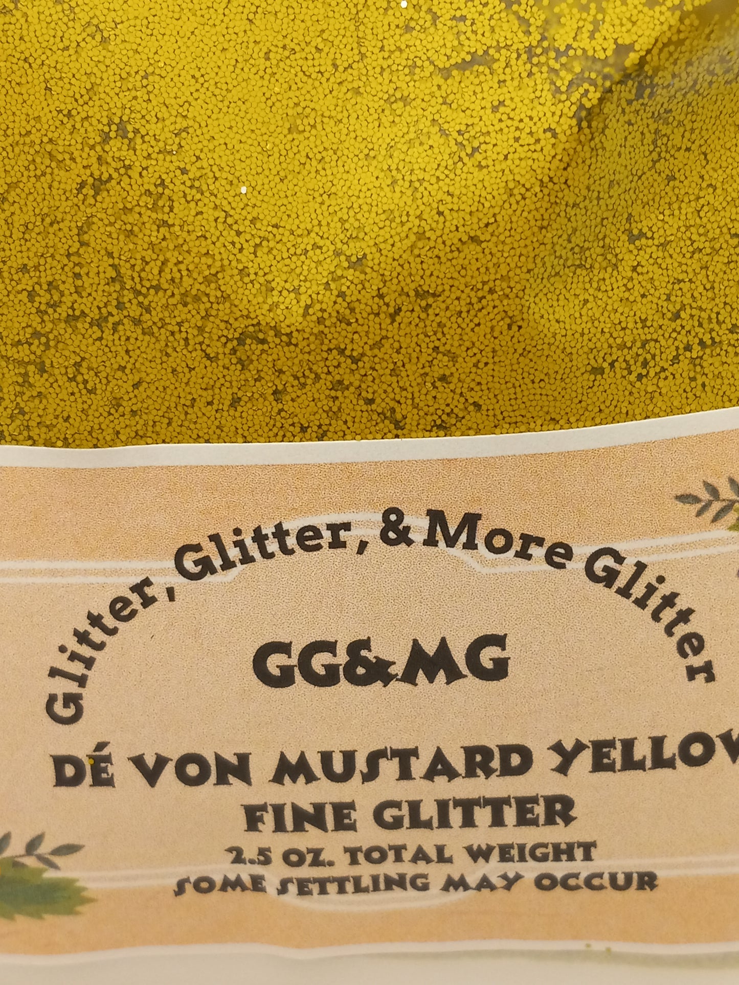 DéVon Fine flakes of Mustard Yellow Glitter
